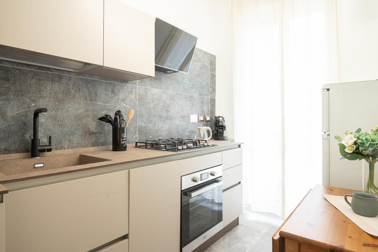 Sweeties Apartment San Giovanni Rome Bagian luar foto